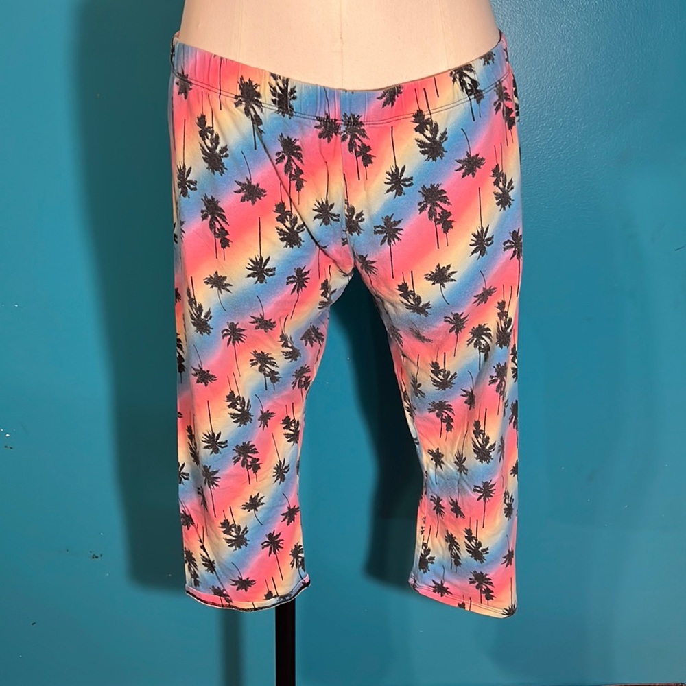 Rainbow palm tree capris